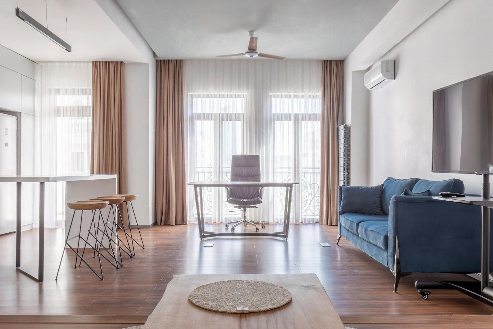 Boulevard 114 Tashkent Exterior photo